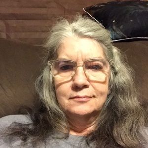 Meet your Posher, Beverly